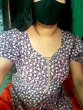 Snapshot of Chadni19 chatting on November 2025 08:29:02 AM Chadni19 online show from November 2025 08:29:02 AM