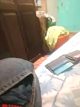 Snapshot of crazyyela chatting on October 2025 03:49:02 AM crazyyela online show from October 2025 03:49:02 AM