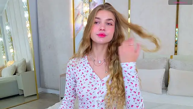 JenniNellson online show from November 2025 05:39:01 PM