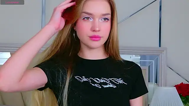 JenniNellson online show from April 2026 05:17:02 PM