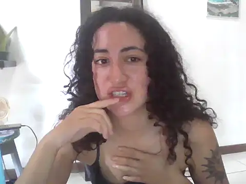 eleganceafterdark online show from October 2025 02:06:02 PM