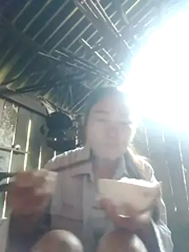 yeu-yeu online show from October 2025 11:58:01 PM