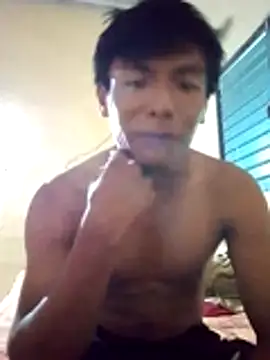 Snapshot of GuzzMiranda18 chatting on June 2026 03:16:01 AM GuzzMiranda18 online show from June 2026 03:16:01 AM