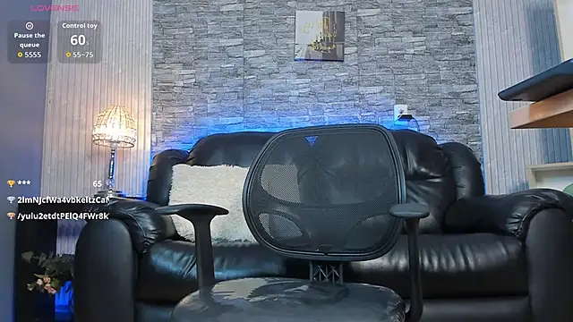 zack joness18 online show from March 2026 04:09:02 AM