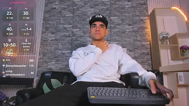 Snapshot of zack_joness18 chatting on November 2025 03:43:01 AM zack joness18 online show from November 2025 03:43:01 AM