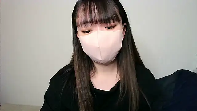 yua chan00 online show from November 2025 01:26:02 PM