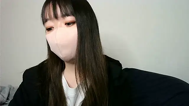 yua chan00 online show from November 2025 11:14:01 AM