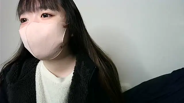 yua chan00 online show from November 2025 04:51:01 PM