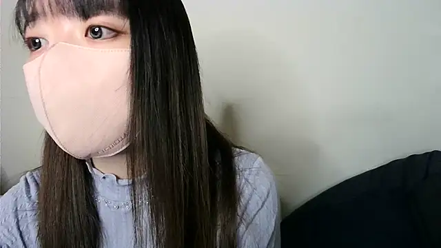 yua chan00 online show from December 2025 04:06:02 PM