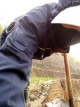 Noelle-e online show from April 2026 01:12:01 AM