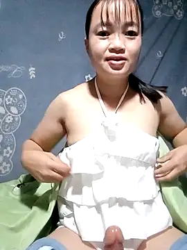 Noelle-e online show from December 2025 01:06:02 AM