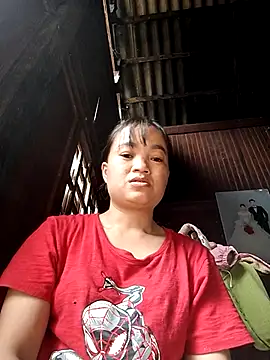 Noelle-e online show from October 2025 05:17:01 AM