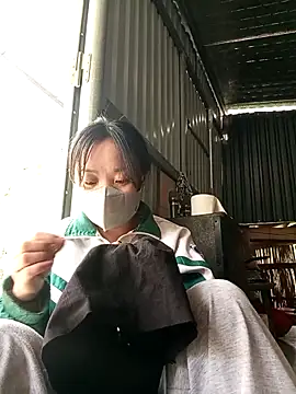 Phoena-a online show from March 2026 02:34:02 AM