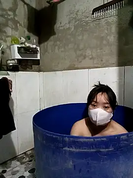 Phoena-a online show from February 2026 12:04:01 PM