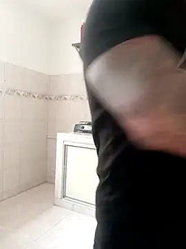 ErosyVenus69 online show from November 2025 05:46:01 PM