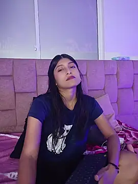 Snapshot of YeseniaRodriguez3 chatting on June 2026 12:49:01 PM YeseniaRodriguez3 online show from June 2026 12:49:01 PM