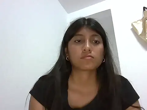 YeseniaRodriguez3 online show from March 2026 11:23:02 PM