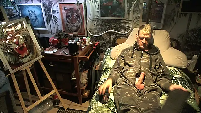 BOURBON77 online show from November 2025 05:52:02 PM