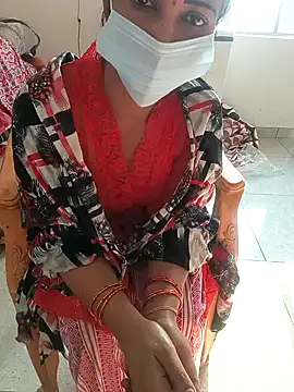 Snapshot of Janvi_kapor chatting on November 2025 09:47:01 AM Janvi kapor online show from November 2025 09:47:01 AM