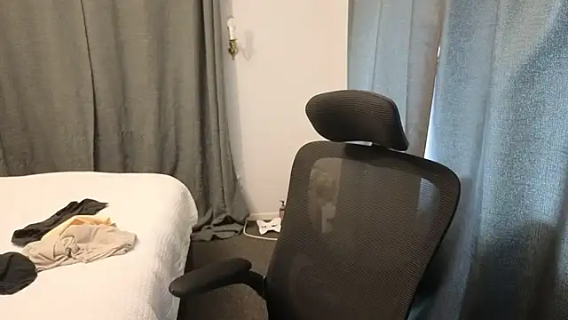 john clarisa online show from January 2026 04:16:02 AM