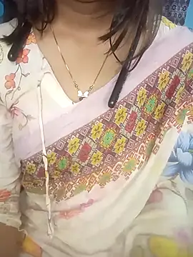 Snapshot of cute_mahi07 chatting on December 2025 09:31:02 PM cute mahi07 online show from December 2025 09:31:02 PM