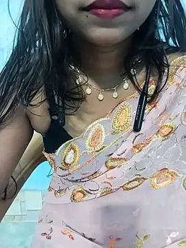 Snapshot of cute_mahi07 chatting on November 2025 05:30:02 PM cute mahi07 online show from November 2025 05:30:02 PM