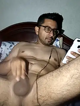 Leocuma82 online show from December 2025 03:31:02 AM