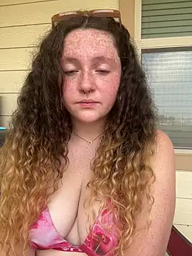 sugasunny04 online show from February 2026 07:27:01 PM