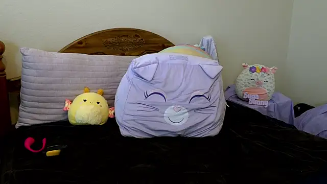 sugasunny04 online show from April 2026 06:01:02 PM