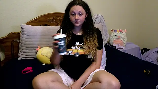 sugasunny04 online show from April 2026 05:59:01 AM