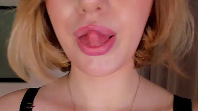 Alice Presly online show from November 2025 02:47:02 AM