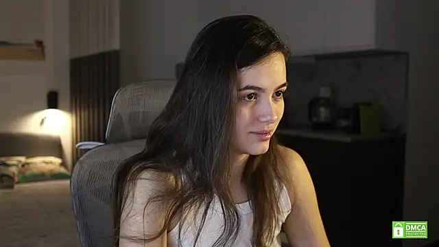 amelie shine online show from November 2025 11:32:01 AM