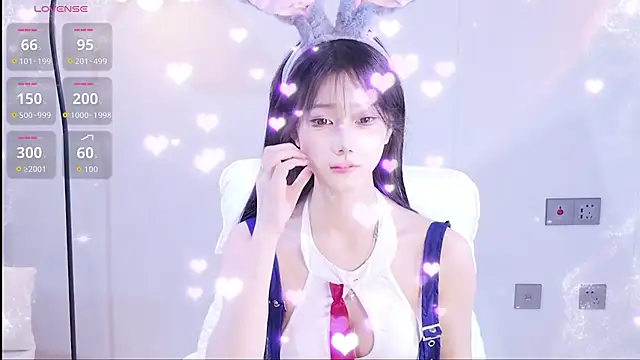 Snapshot of xiaoxi---n chatting on May 2026 08:23:01 AM xiaoxi---n online show from May 2026 08:23:01 AM