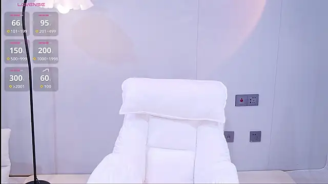Snapshot of xiaoxi---n chatting on May 2026 02:11:01 PM xiaoxi---n online show from May 2026 02:11:01 PM
