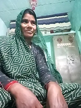 Snapshot of Sandhya---123 chatting on October 2025 04:07:02 PM Sandhya---123 online show from October 2025 04:07:02 PM