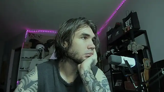 Go V Cs online show from January 2026 12:21:01 PM