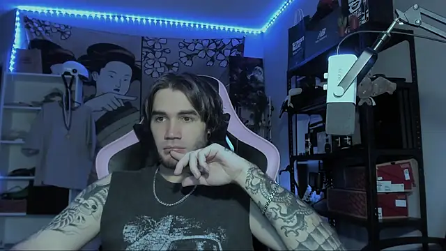 Go V Cs online show from November 2025 12:31:02 PM