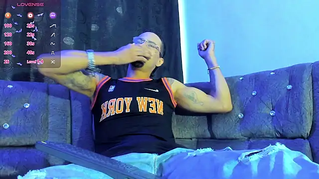 Snapshot of harold_777 chatting on November 2025 10:42:02 PM harold 777 online show from November 2025 10:42:02 PM