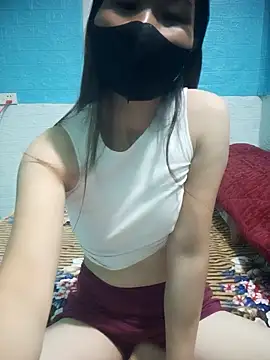 Snapshot of Donatella28 chatting on November 2025 02:50:02 AM Donatella28 online show from November 2025 02:50:02 AM