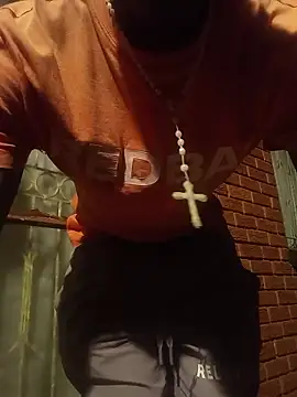 younggblackkCOCK19 online show from December 2025 10:14:02 PM