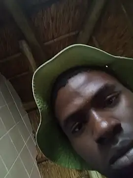 younggblackkCOCK19 online show from December 2025 10:25:01 AM