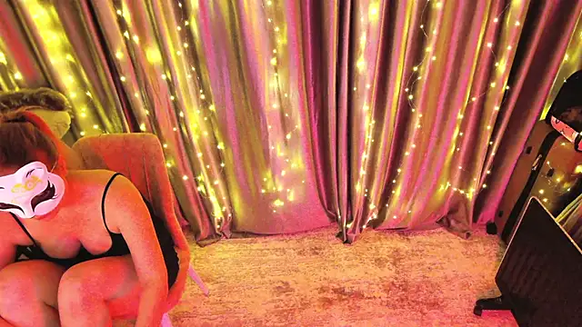 Emilia Secrets online show from January 2026 04:44:01 PM