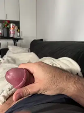 Snapshot of hasanka62 chatting on February 2026 09:18:02 AM hasanka62 online show from February 2026 09:18:02 AM