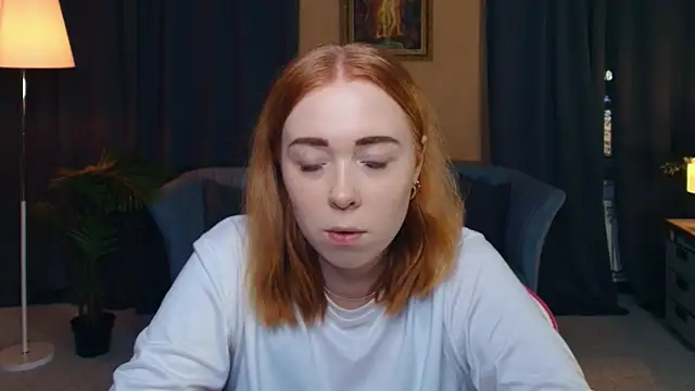 Snapshot of AddieOsler chatting on December 2025 07:37:02 PM AddieOsler online show from December 2025 07:37:02 PM