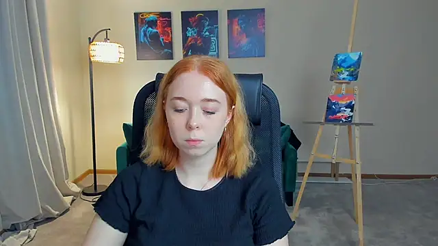 Snapshot of AddieOsler chatting on October 2025 06:34:01 AM AddieOsler online show from October 2025 06:34:01 AM