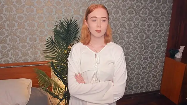 Snapshot of AddieOsler chatting on November 2025 08:57:02 PM AddieOsler online show from November 2025 08:57:02 PM