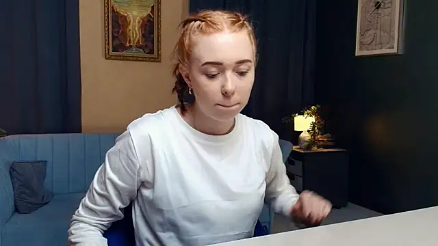 Snapshot of AddieOsler chatting on November 2025 07:06:01 PM AddieOsler online show from November 2025 07:06:01 PM