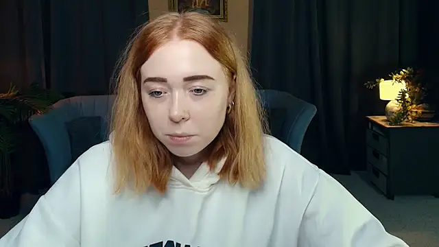 Snapshot of AddieOsler chatting on December 2025 08:28:02 PM AddieOsler online show from December 2025 08:28:02 PM