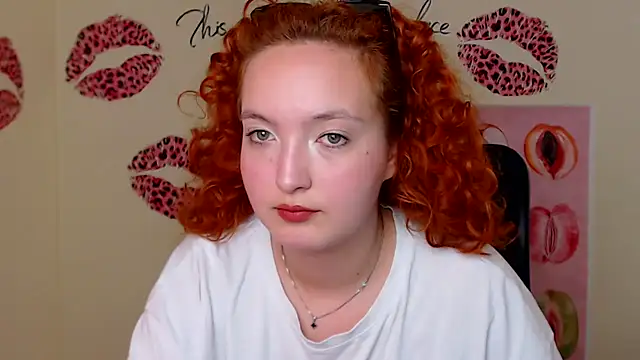 Snapshot of MissAriaa chatting on June 2026 12:05:02 PM MissAriaa online show from June 2026 12:05:02 PM