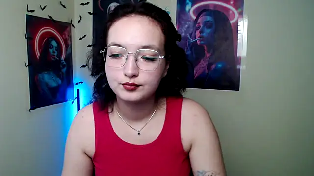 MissAriaa online show from October 2025 01:23:01 PM